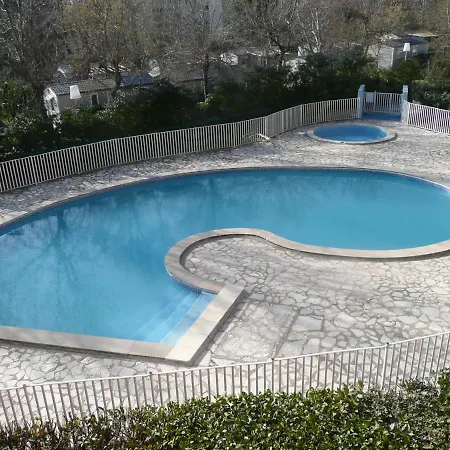 Agreable T2 Climatise 公寓